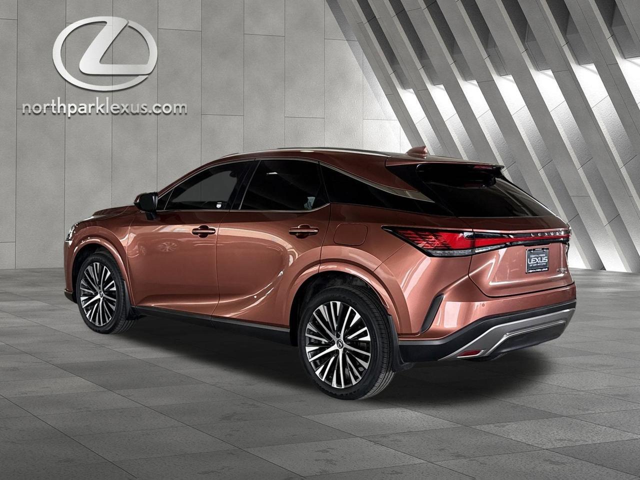 2023 Lexus RX 350h Premium Plus