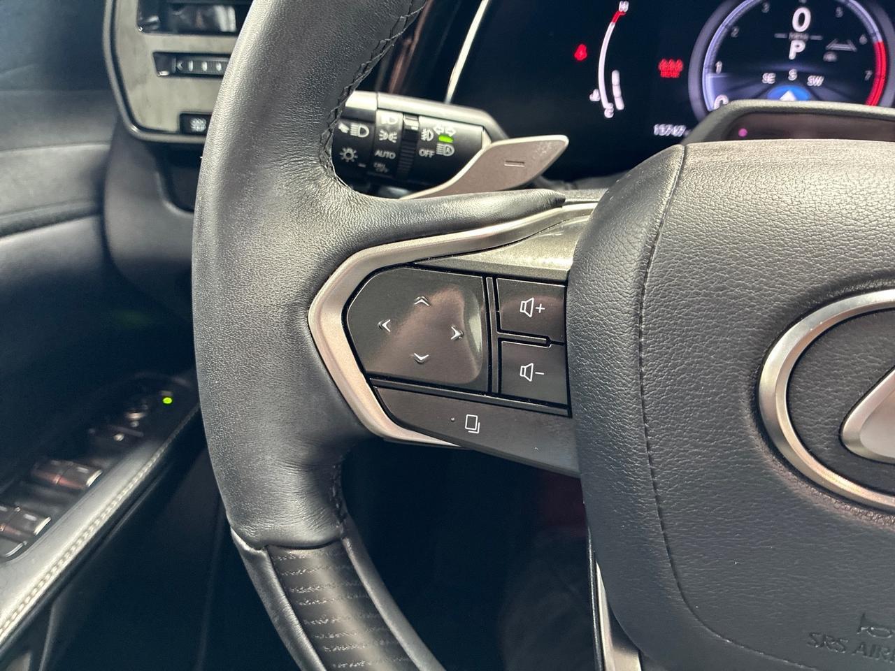 2023 Lexus RX350 Luxury, Pano Roof, Cold Area Pkg, Pano View Monitor, Traffic Jam Assist, Heat & Cool Seats, Triple Beam Headlights Houston TX