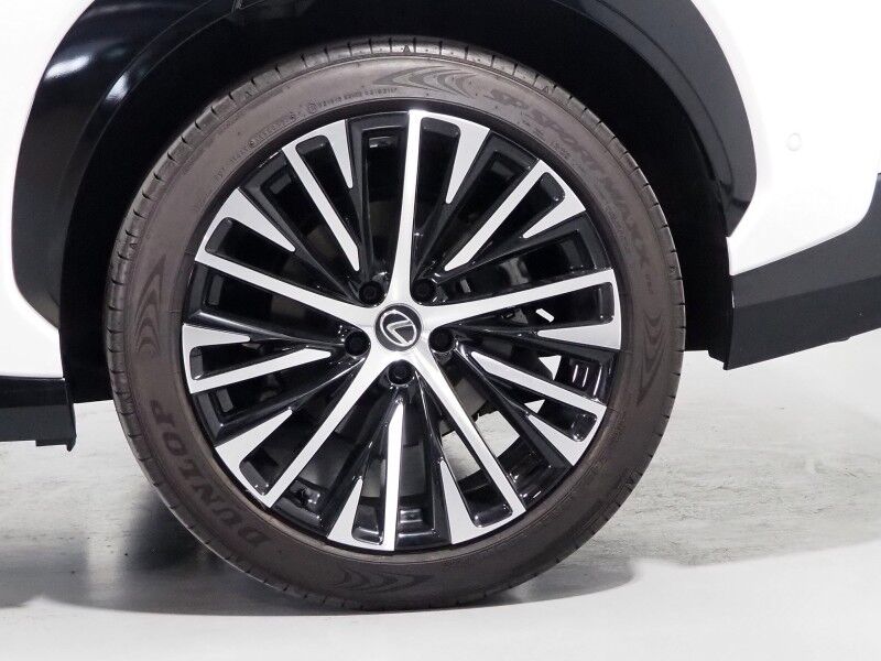 2023 Lexus RZ 450e Luxury AWD *HEADS-UP DISPLAY, NAVIGATION, ADAPTIVE CRUISE, SAFETY ALERTS, 360 VIEW CAMERAS, 14 INCH DISPLAY, DYNAMIC SKY PANO ROOF, ULTRASUEDE, CLIMATE SEATS, ADVANCED PARK, MARK LEVINSON, WIRELESS CHARGING Round Rock TX