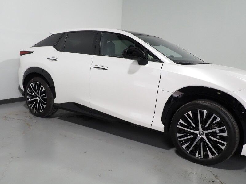 2023 Lexus RZ 450e Luxury AWD *HEADS-UP DISPLAY, NAVIGATION, ADAPTIVE CRUISE, SAFETY ALERTS, 360 VIEW CAMERAS, 14 INCH DISPLAY, DYNAMIC SKY PANO ROOF, ULTRASUEDE, CLIMATE SEATS, ADVANCED PARK, MARK LEVINSON, WIRELESS CHARGING Round Rock TX