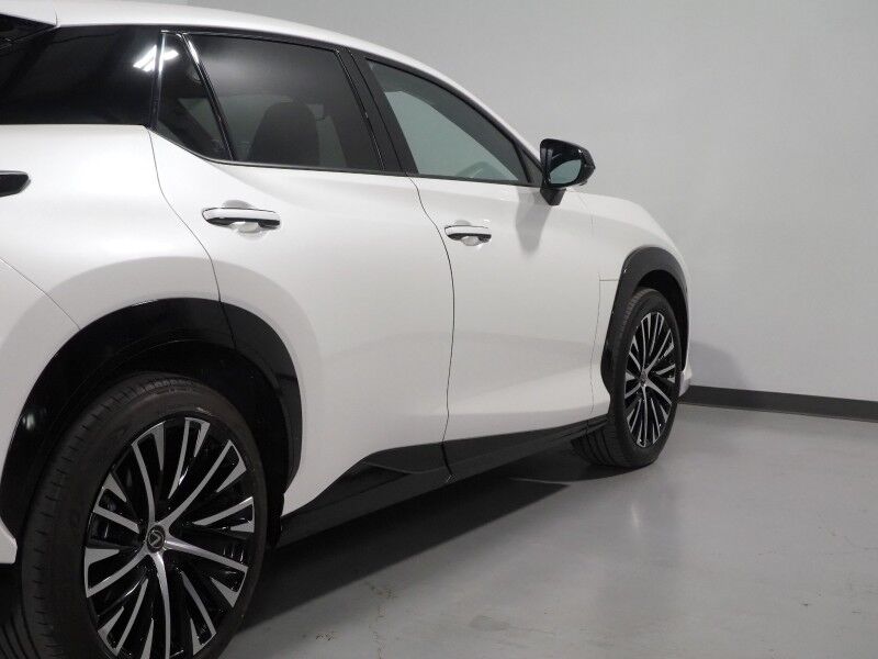 2023 Lexus RZ 450e Luxury AWD *HEADS-UP DISPLAY, NAVIGATION, ADAPTIVE CRUISE, SAFETY ALERTS, 360 VIEW CAMERAS, 14 INCH DISPLAY, DYNAMIC SKY PANO ROOF, ULTRASUEDE, CLIMATE SEATS, ADVANCED PARK, MARK LEVINSON, WIRELESS CHARGING Round Rock TX