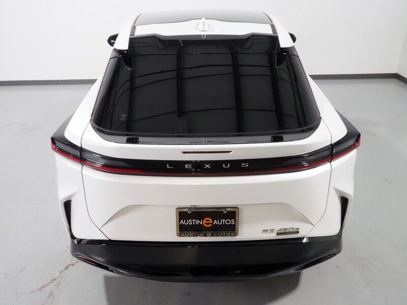 2023 Lexus RZ 450e Luxury AWD *HEADS-UP DISPLAY, NAVIGATION, ADAPTIVE CRUISE, SAFETY ALERTS, 360 VIEW CAMERAS, 14 INCH DISPLAY, DYNAMIC SKY PANO ROOF, ULTRASUEDE, CLIMATE SEATS, ADVANCED PARK, MARK LEVINSON, WIRELESS CHARGING Round Rock TX