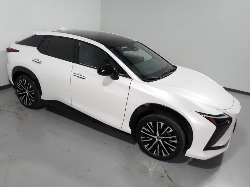 2023 Lexus RZ 450e Luxury AWD *HEADS-UP DISPLAY, NAVIGATION, ADAPTIVE CRUISE, SAFETY ALERTS, 360 VIEW CAMERAS, 14 INCH DISPLAY, DYNAMIC SKY PANO ROOF, ULTRASUEDE, CLIMATE SEATS, ADVANCED PARK, MARK LEVINSON, WIRELESS CHARGING Round Rock TX