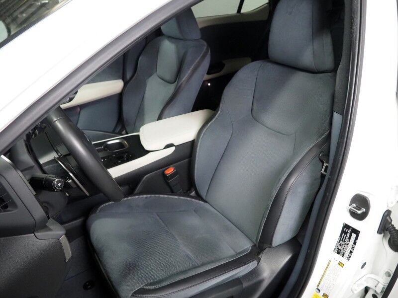 2023 Lexus RZ 450e Luxury AWD *HEADS-UP DISPLAY, NAVIGATION, ADAPTIVE CRUISE, SAFETY ALERTS, 360 VIEW CAMERAS, 14 INCH DISPLAY, DYNAMIC SKY PANO ROOF, ULTRASUEDE, CLIMATE SEATS, ADVANCED PARK, MARK LEVINSON, WIRELESS CHARGING Round Rock TX