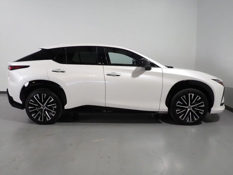 2023 Lexus RZ 450e Luxury AWD *HEADS-UP DISPLAY, NAVIGATION, ADAPTIVE CRUISE, SAFETY ALERTS, 360 VIEW CAMERAS, 14 INCH DISPLAY, DYNAMIC SKY PANO ROOF, ULTRASUEDE, CLIMATE SEATS, ADVANCED PARK, MARK LEVINSON, WIRELESS CHARGING Round Rock TX