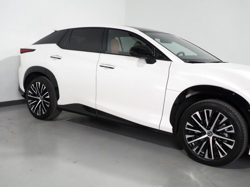 2023 Lexus RZ 450e Luxury AWD *HEADS-UP DISPLAY, NAVIGATION, ADAPTIVE CRUISE, SAFETY ALERTS, 360 VIEW CAMERAS, 14 INCH DISPLAY, DYNAMIC SKY PANO ROOF, ULTRASUEDE, CLIMATE SEATS, ADVANCED PARK, MARK LEVINSON, WIRELESS CHARGING Round Rock TX