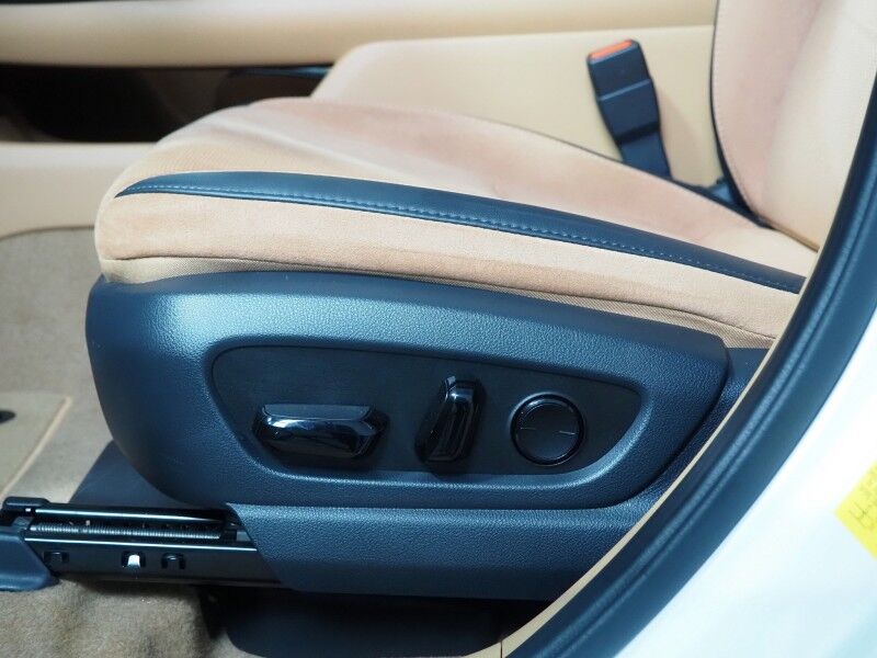 2023 Lexus RZ 450e Luxury AWD *HEADS-UP DISPLAY, NAVIGATION, ADAPTIVE CRUISE, SAFETY ALERTS, 360 VIEW CAMERAS, 14 INCH DISPLAY, DYNAMIC SKY PANO ROOF, ULTRASUEDE, CLIMATE SEATS, ADVANCED PARK, MARK LEVINSON, WIRELESS CHARGING Round Rock TX