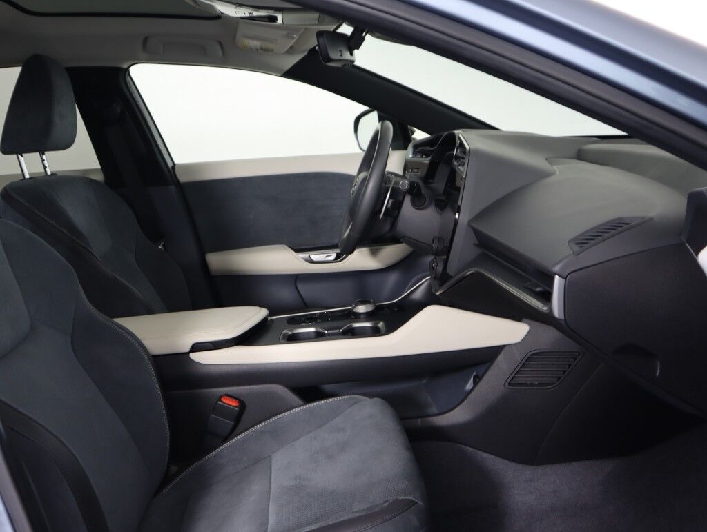 2023 Lexus RZ 450e Luxury AWD w/Dynamic Sky Roof Maumee OH