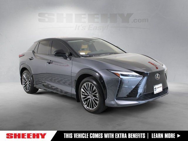 2023 Lexus RZ 450e Luxury
