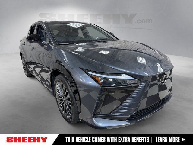 2023 Lexus RZ 450e Luxury