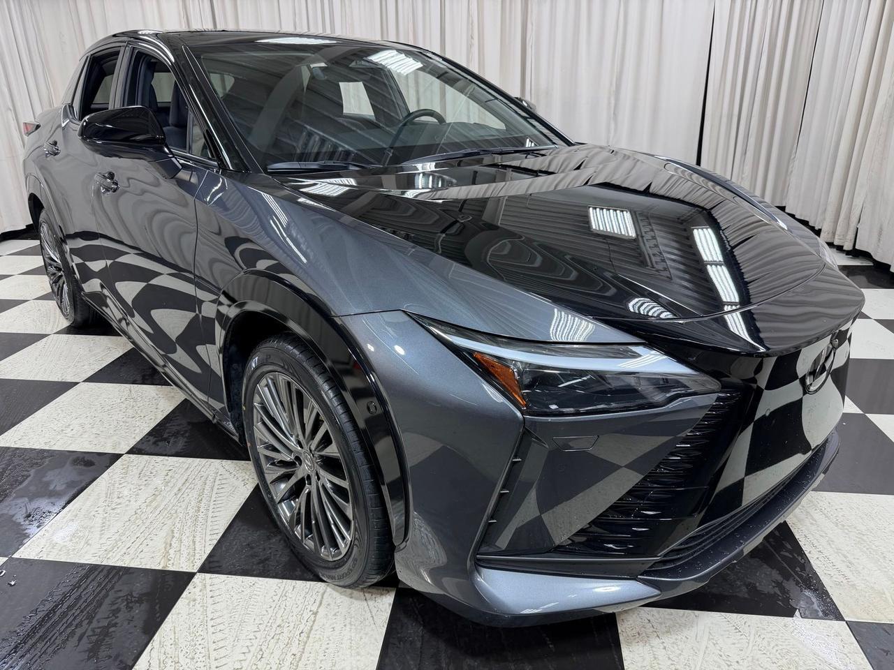 2023 Lexus RZ