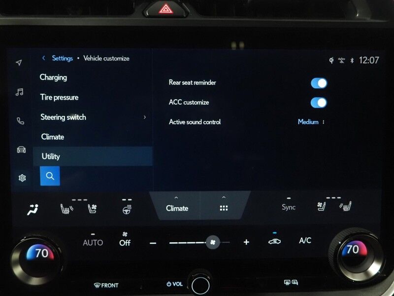 2023 Lexus RZ 450e Premium AWD *HEADS-UP DISPLAY, NAVIGATION, ADAPTIVE CRUISE, SAFETY ALERTS, 360 VIEW CAMERAS, 14 INCH DISPLAY, PANORAMA GLASS ROOF, CLIMATE SEATS, HEATED STEERING, ADVANCE PARK, WIRELESS CHARGING, ANDROID & APPLE Round Rock TX