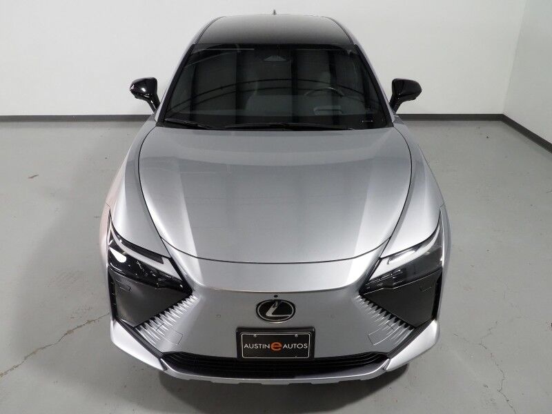 2023 Lexus RZ 450e Premium AWD *HEADS-UP DISPLAY, NAVIGATION, ADAPTIVE CRUISE, SAFETY ALERTS, 360 VIEW CAMERAS, 14 INCH DISPLAY, PANORAMA GLASS ROOF, CLIMATE SEATS, HEATED STEERING, ADVANCE PARK, WIRELESS CHARGING, ANDROID & APPLE Round Rock TX