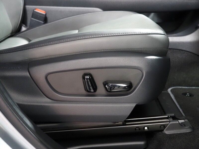 2023 Lexus RZ 450e Premium AWD *HEADS-UP DISPLAY, NAVIGATION, ADAPTIVE CRUISE, SAFETY ALERTS, 360 VIEW CAMERAS, 14 INCH DISPLAY, PANORAMA GLASS ROOF, CLIMATE SEATS, HEATED STEERING, ADVANCE PARK, WIRELESS CHARGING, ANDROID & APPLE Round Rock TX