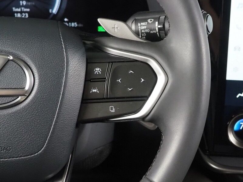 2023 Lexus RZ 450e Premium AWD *HEADS-UP DISPLAY, NAVIGATION, ADAPTIVE CRUISE, SAFETY ALERTS, 360 VIEW CAMERAS, 14 INCH DISPLAY, PANORAMA GLASS ROOF, CLIMATE SEATS, HEATED STEERING, ADVANCE PARK, WIRELESS CHARGING, ANDROID & APPLE Round Rock TX