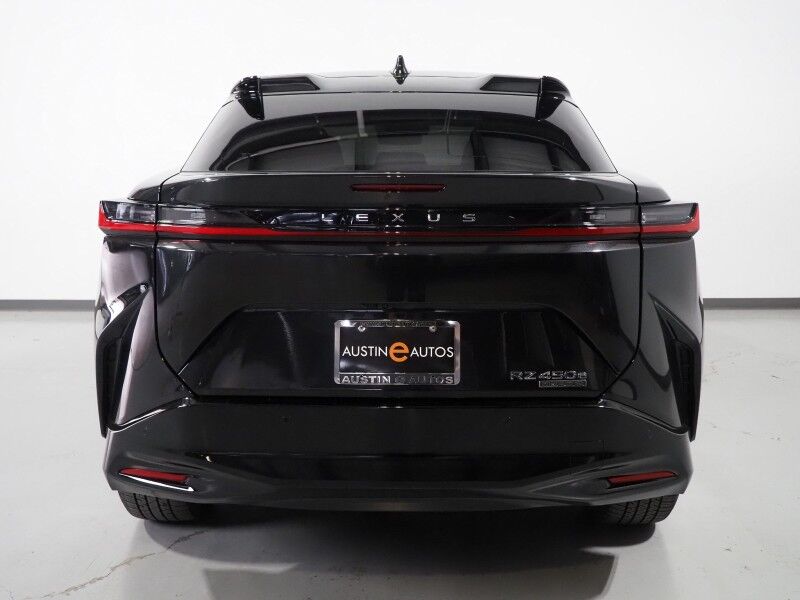 2023 Lexus RZ 450e Premium AWD *HEADS-UP DISPLAY, NAVIGATION, ADAPTIVE CRUISE, SAFETY ALERTS, 360 VIEW CAMERAS, 14 INCH DISPLAY, PANORAMA GLASS ROOF, CLIMATE SEATS, HEATED STEERING, ADVANCE PARK, WIRELESS CHARGING, ANDROID & APPLE Round Rock TX