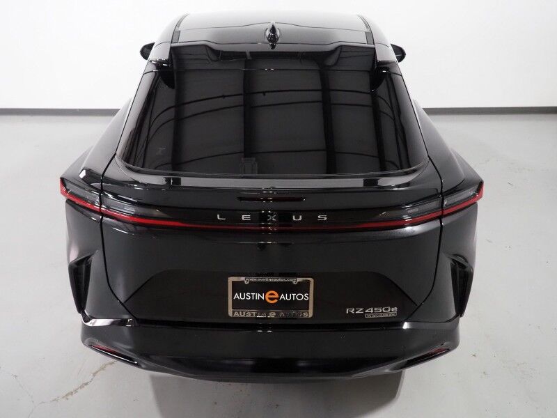 2023 Lexus RZ 450e Premium AWD *HEADS-UP DISPLAY, NAVIGATION, ADAPTIVE CRUISE, SAFETY ALERTS, 360 VIEW CAMERAS, 14 INCH DISPLAY, PANORAMA GLASS ROOF, CLIMATE SEATS, HEATED STEERING, ADVANCE PARK, WIRELESS CHARGING, ANDROID & APPLE Round Rock TX