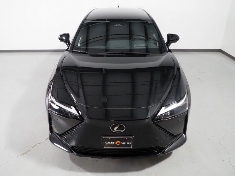 2023 Lexus RZ 450e Premium AWD *HEADS-UP DISPLAY, NAVIGATION, ADAPTIVE CRUISE, SAFETY ALERTS, 360 VIEW CAMERAS, 14 INCH DISPLAY, PANORAMA GLASS ROOF, CLIMATE SEATS, HEATED STEERING, ADVANCE PARK, WIRELESS CHARGING, ANDROID & APPLE Round Rock TX