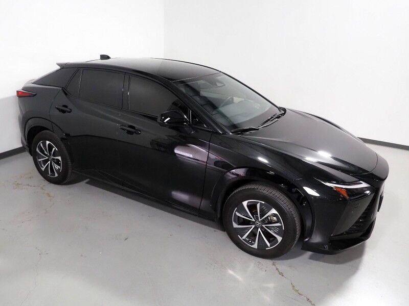 2023 Lexus RZ 450e Premium AWD *HEADS-UP DISPLAY, NAVIGATION, ADAPTIVE CRUISE, SAFETY ALERTS, 360 VIEW CAMERAS, 14 INCH DISPLAY, PANORAMA GLASS ROOF, CLIMATE SEATS, HEATED STEERING, ADVANCE PARK, WIRELESS CHARGING, ANDROID & APPLE Round Rock TX