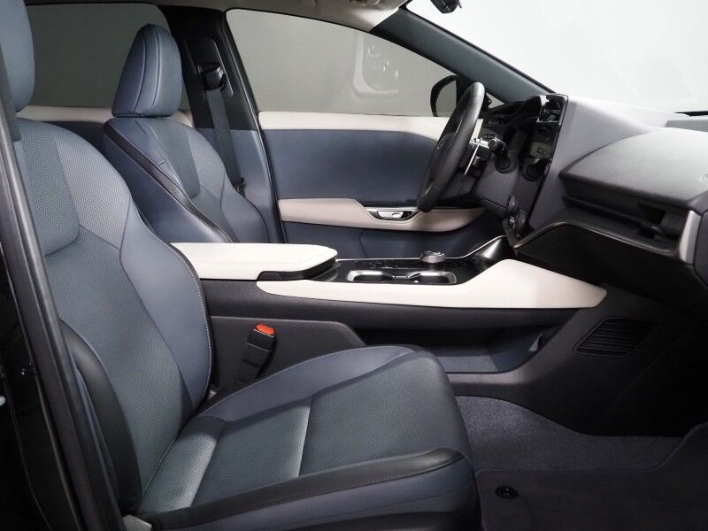 2023 Lexus RZ 450e Premium AWD *HEADS-UP DISPLAY, NAVIGATION, ADAPTIVE CRUISE, SAFETY ALERTS, 360 VIEW CAMERAS, 14 INCH DISPLAY, PANORAMA GLASS ROOF, CLIMATE SEATS, HEATED STEERING, ADVANCE PARK, WIRELESS CHARGING, ANDROID & APPLE Round Rock TX