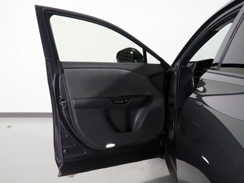 2023 Lexus RZ 450e Premium AWD *HEADS-UP DISPLAY, NAVIGATION, ADAPTIVE CRUISE, SAFETY ALERTS, 360 VIEW CAMERAS, 14 INCH DISPLAY, PANORAMA GLASS ROOF, CLIMATE SEATS, HEATED STEERING, ADVANCE PARK, WIRELESS CHARGING, ANDROID & APPLE Round Rock TX