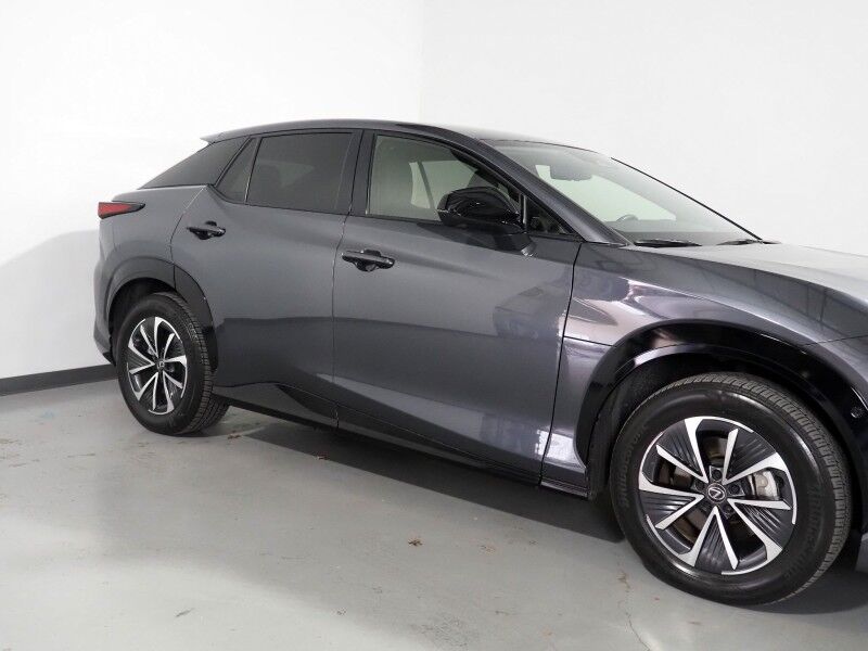 2023 Lexus RZ 450e Premium AWD *HEADS-UP DISPLAY, NAVIGATION, ADAPTIVE CRUISE, SAFETY ALERTS, 360 VIEW CAMERAS, 14 INCH DISPLAY, PANORAMA GLASS ROOF, CLIMATE SEATS, HEATED STEERING, ADVANCE PARK, WIRELESS CHARGING, ANDROID & APPLE Round Rock TX