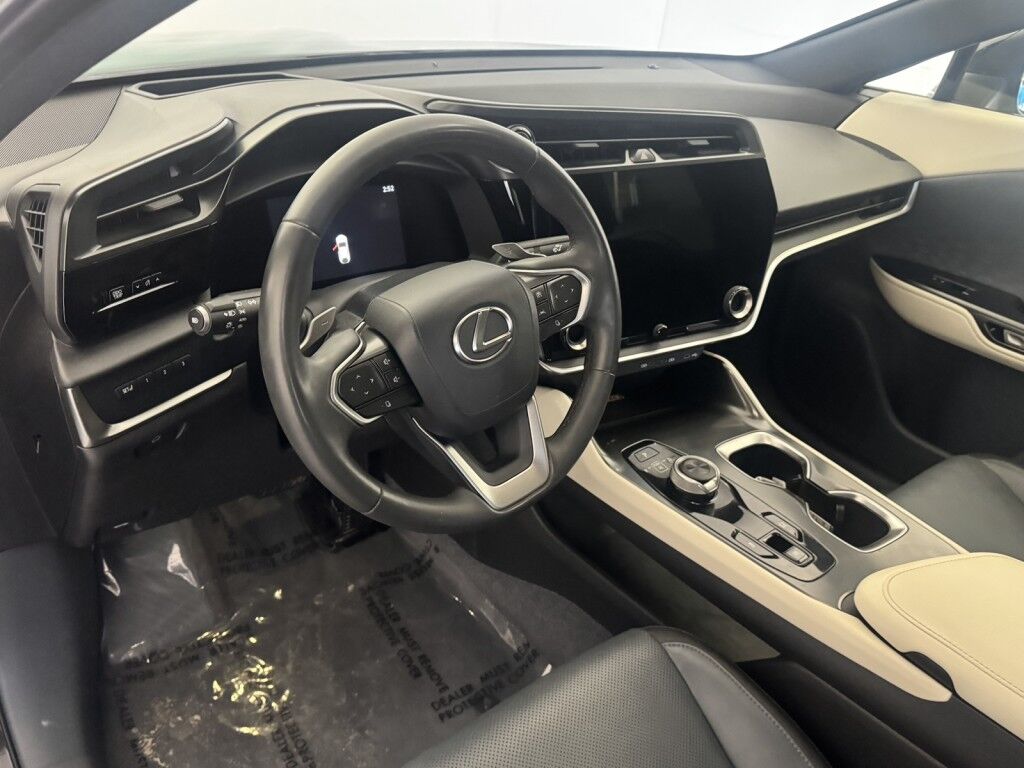 2023 Lexus RZ 450e Premium AWD Maumee OH
