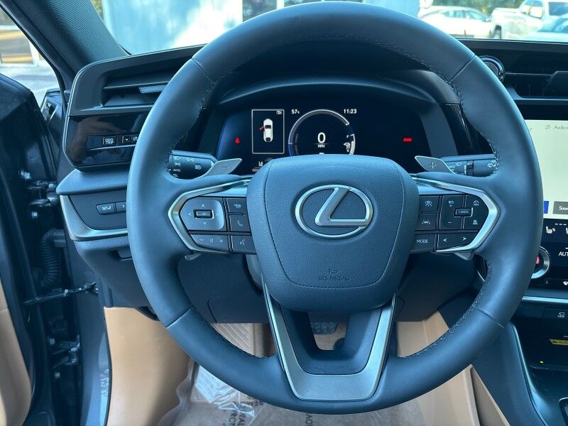 2023 Lexus RZ 450e Premium AWD w/18 Wheels. SUNROOF. NAVI. Seffner FL