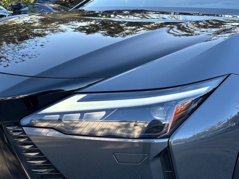 2023 Lexus RZ 450e Premium AWD w/18 Wheels. SUNROOF. NAVI. Seffner FL