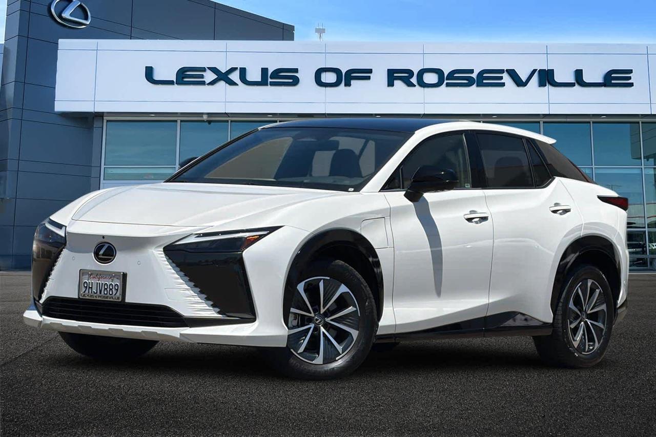 2023 Lexus RZ 450e Premium