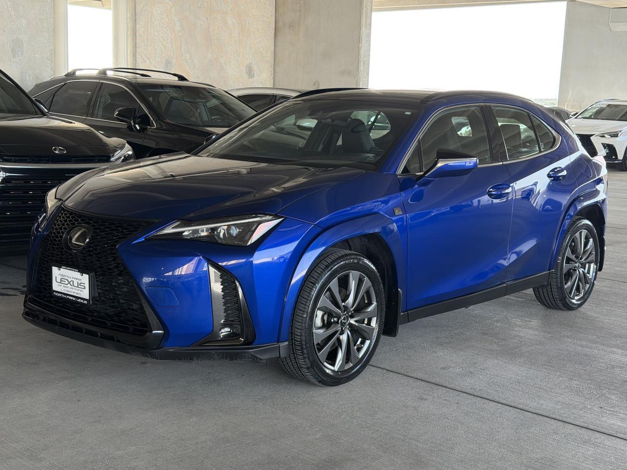2023 Lexus UX 250h F SPORT Design