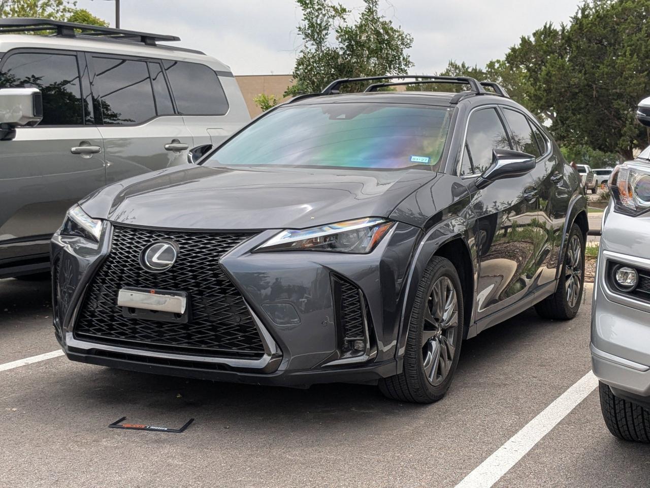 2023 Lexus UX 250h F SPORT Handling