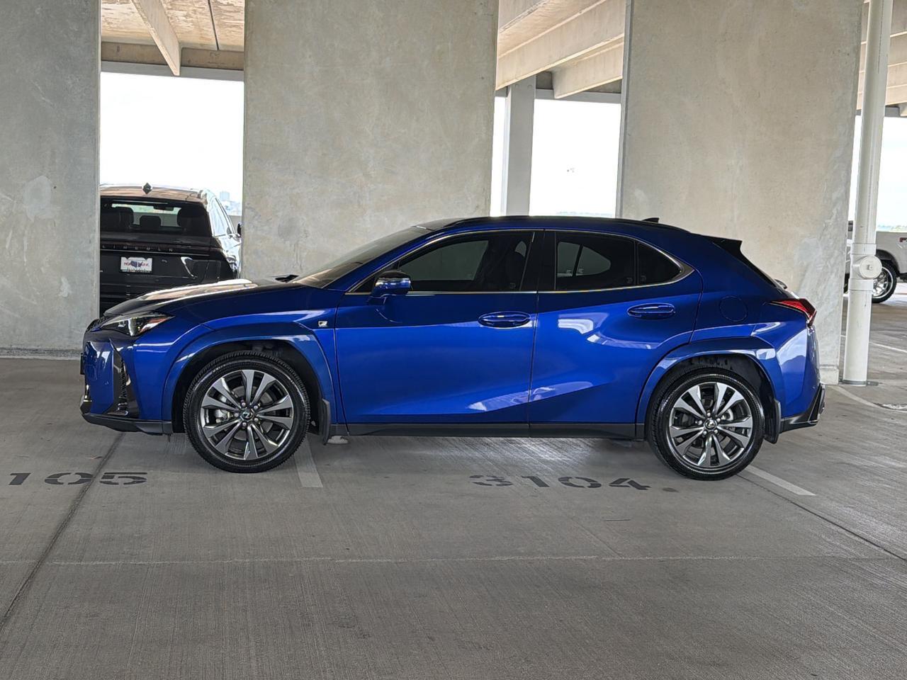 2023 Lexus UX 250h F SPORT Handling