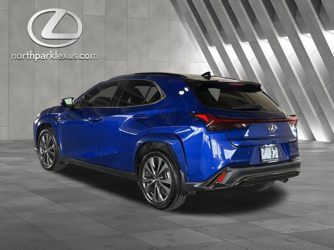 2023 Lexus UX 250h F SPORT Handling