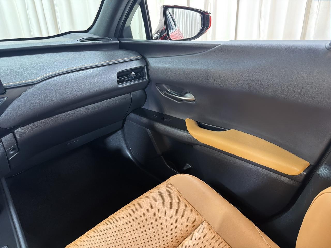 2023 Lexus UX 250h Premium Annapolis MD