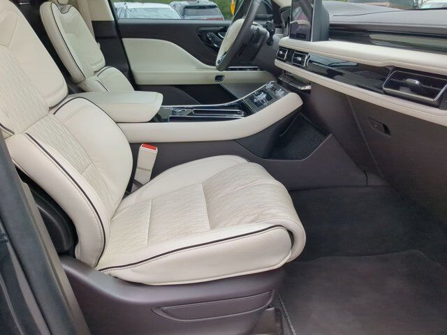 2023 Lincoln Aviator Black Label