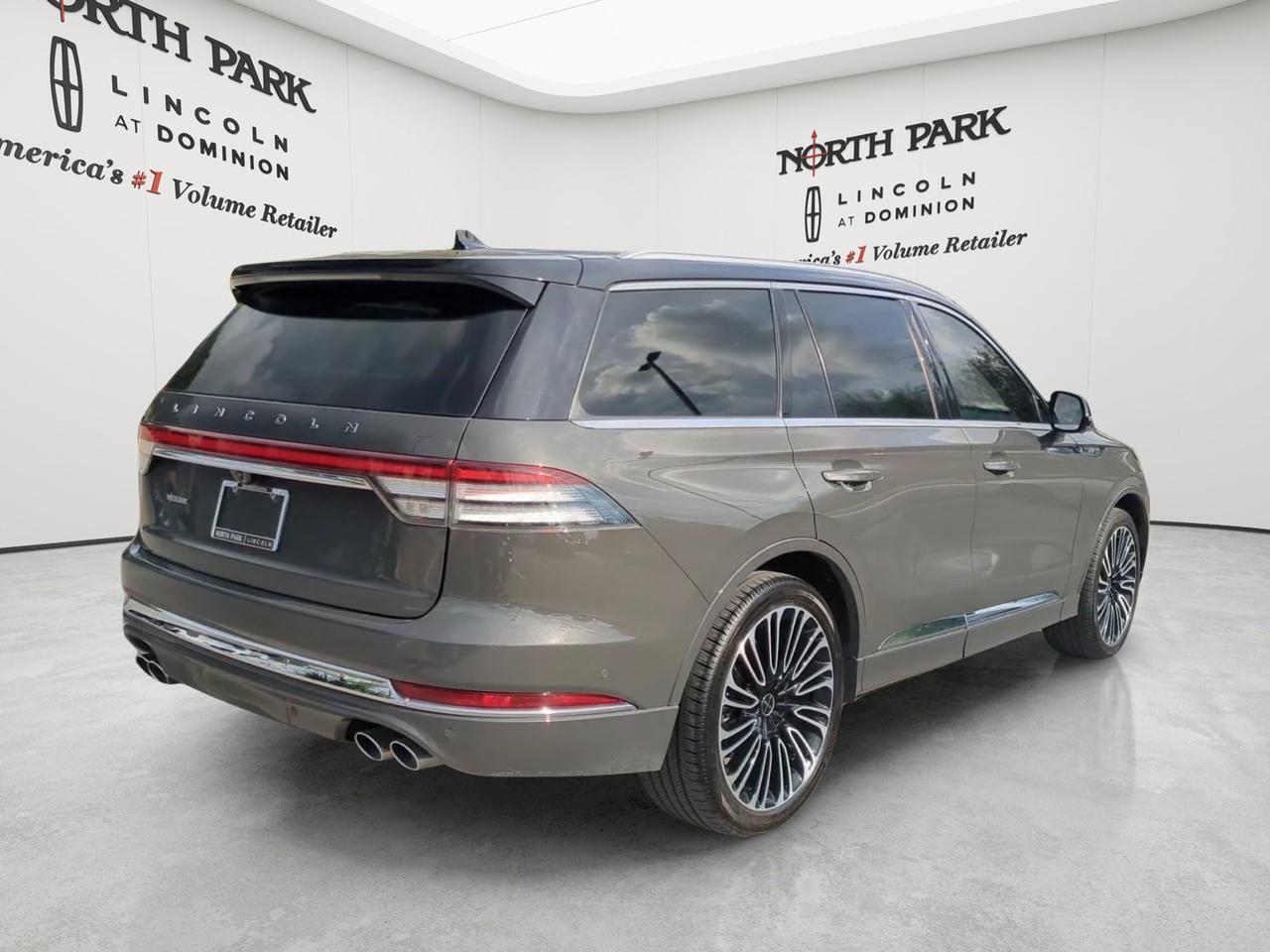 2023 Lincoln Aviator Black Label