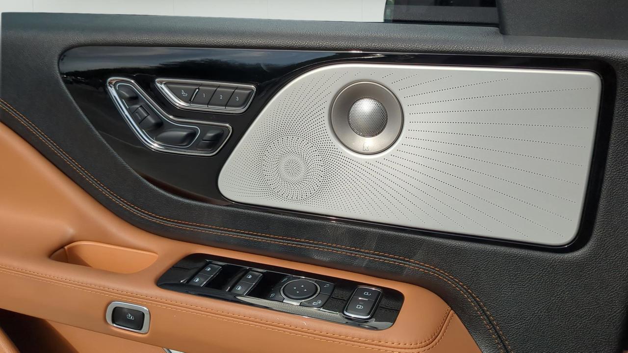 2023 Lincoln Aviator Black Label