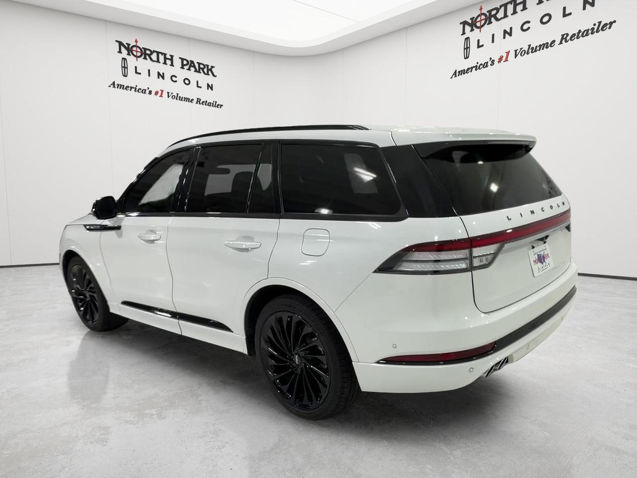 2023 Lincoln Aviator Black Label
