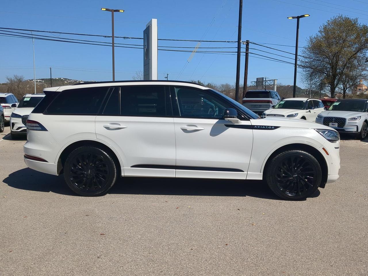 2023 Lincoln Aviator Reserve