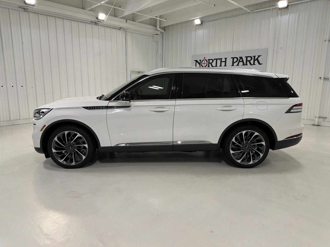 2023 Lincoln Aviator Reserve