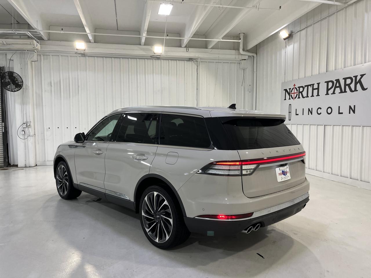 2023 Lincoln Aviator Reserve