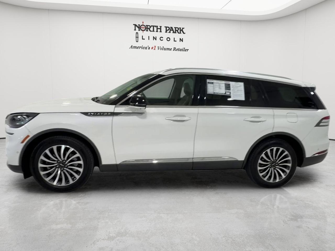 2023 Lincoln Aviator Reserve
