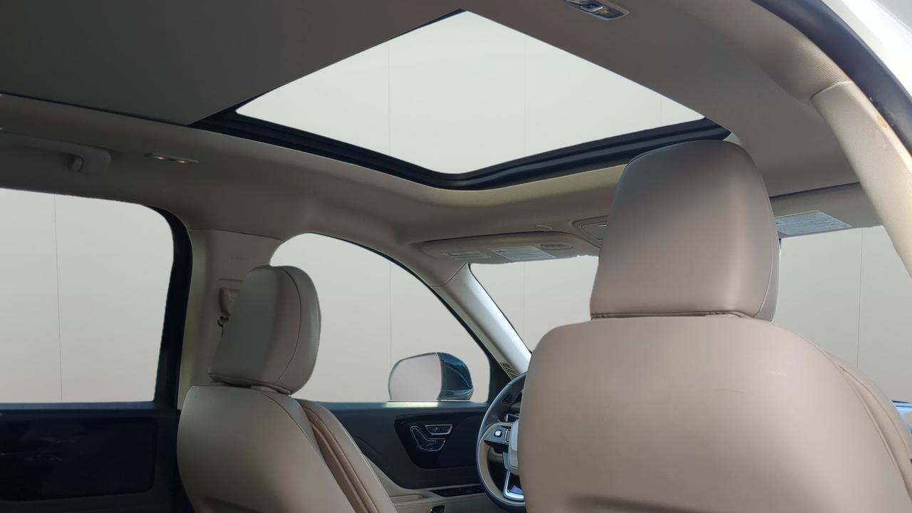 2023 Lincoln Aviator Standard