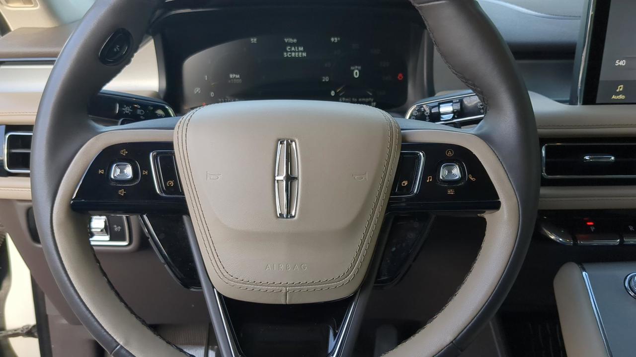 2023 Lincoln Aviator Standard
