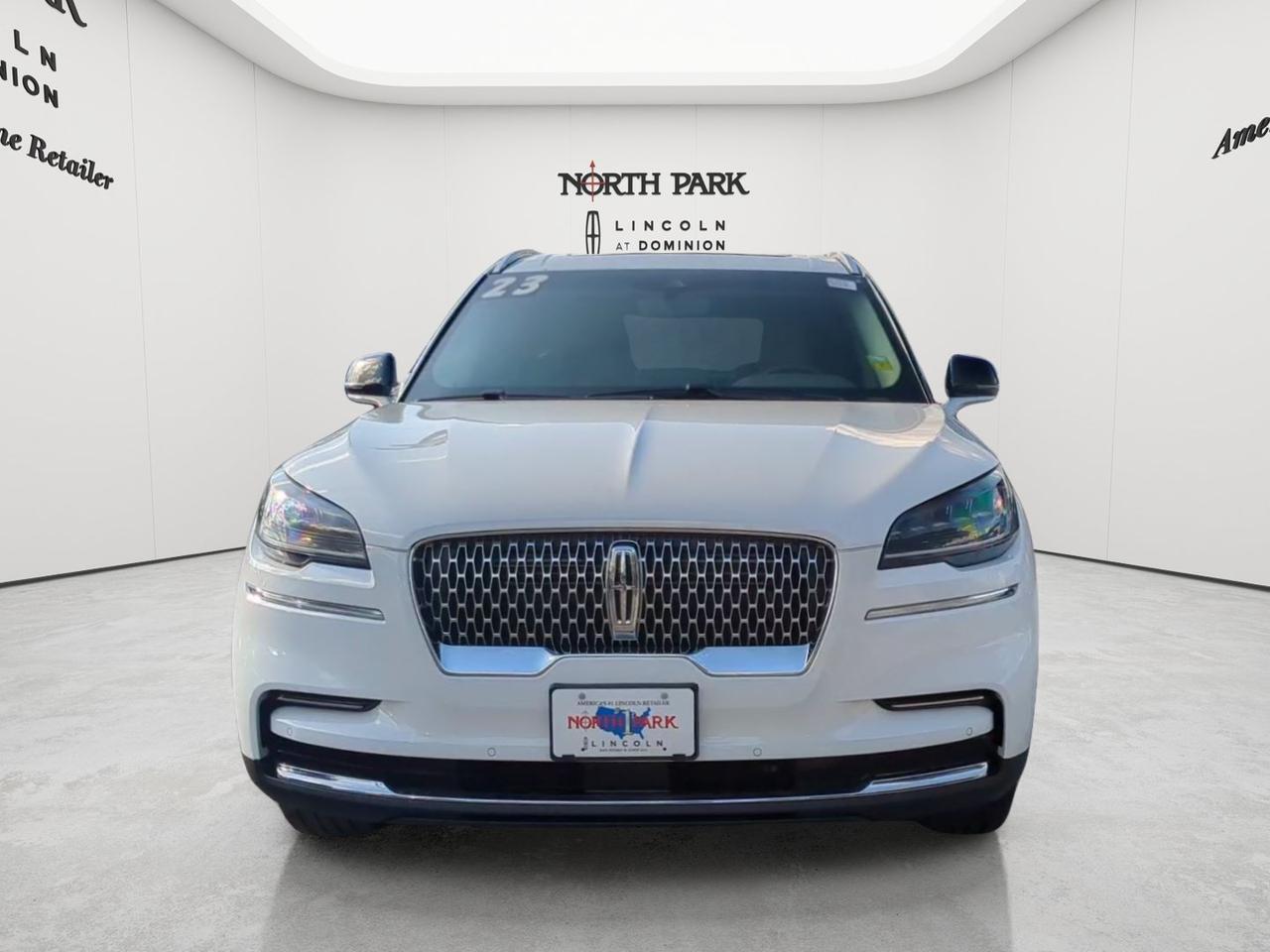 2023 Lincoln Aviator Standard