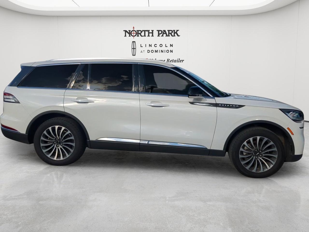 2023 Lincoln Aviator Standard