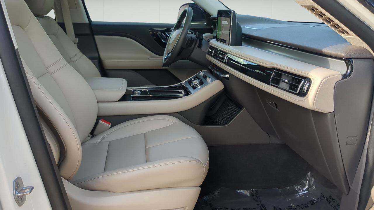 2023 Lincoln Aviator Standard