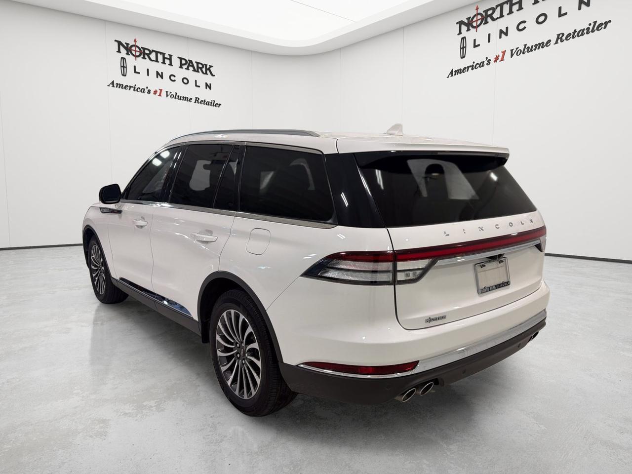 2023 Lincoln Aviator Standard