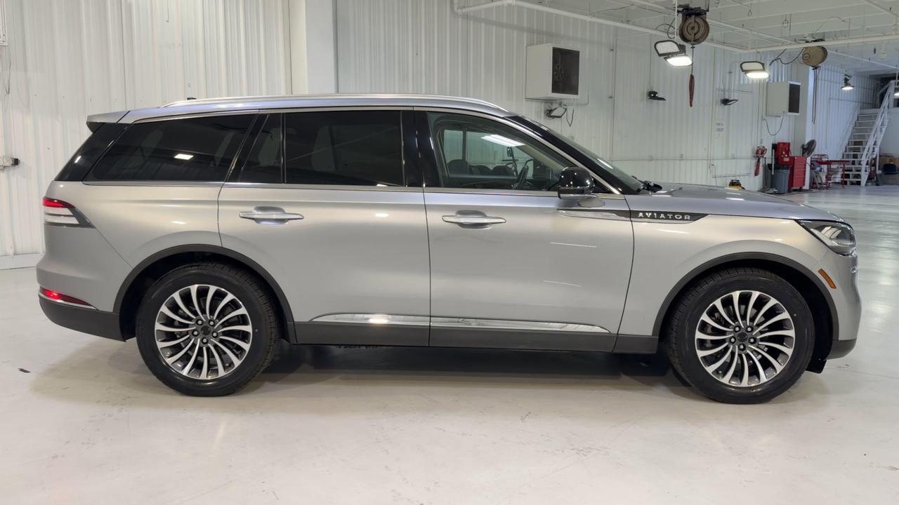 2023 Lincoln Aviator Standard